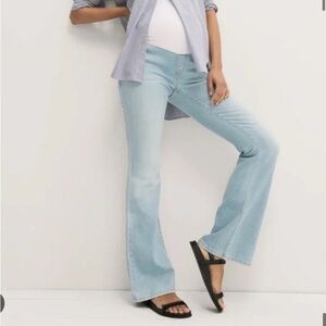 Hatch ‘The Flare’ over the bump jeans
